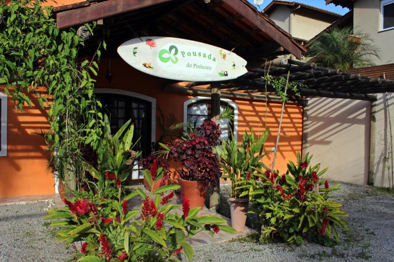 Pousada Do Pinheiro Camburi  Exterior photo